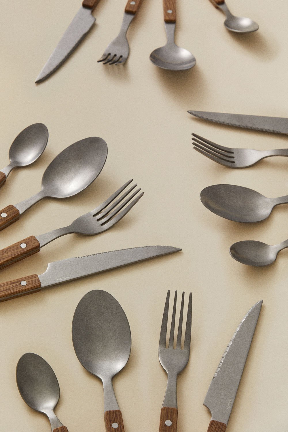 Posate in acciaio inox Tirvola 16 pezzi