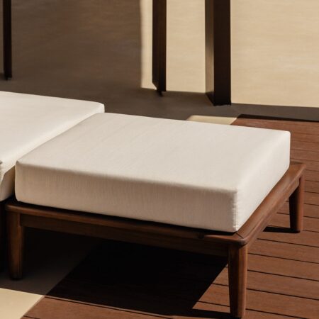 Pouf da giardino in legno di acacia Giulia