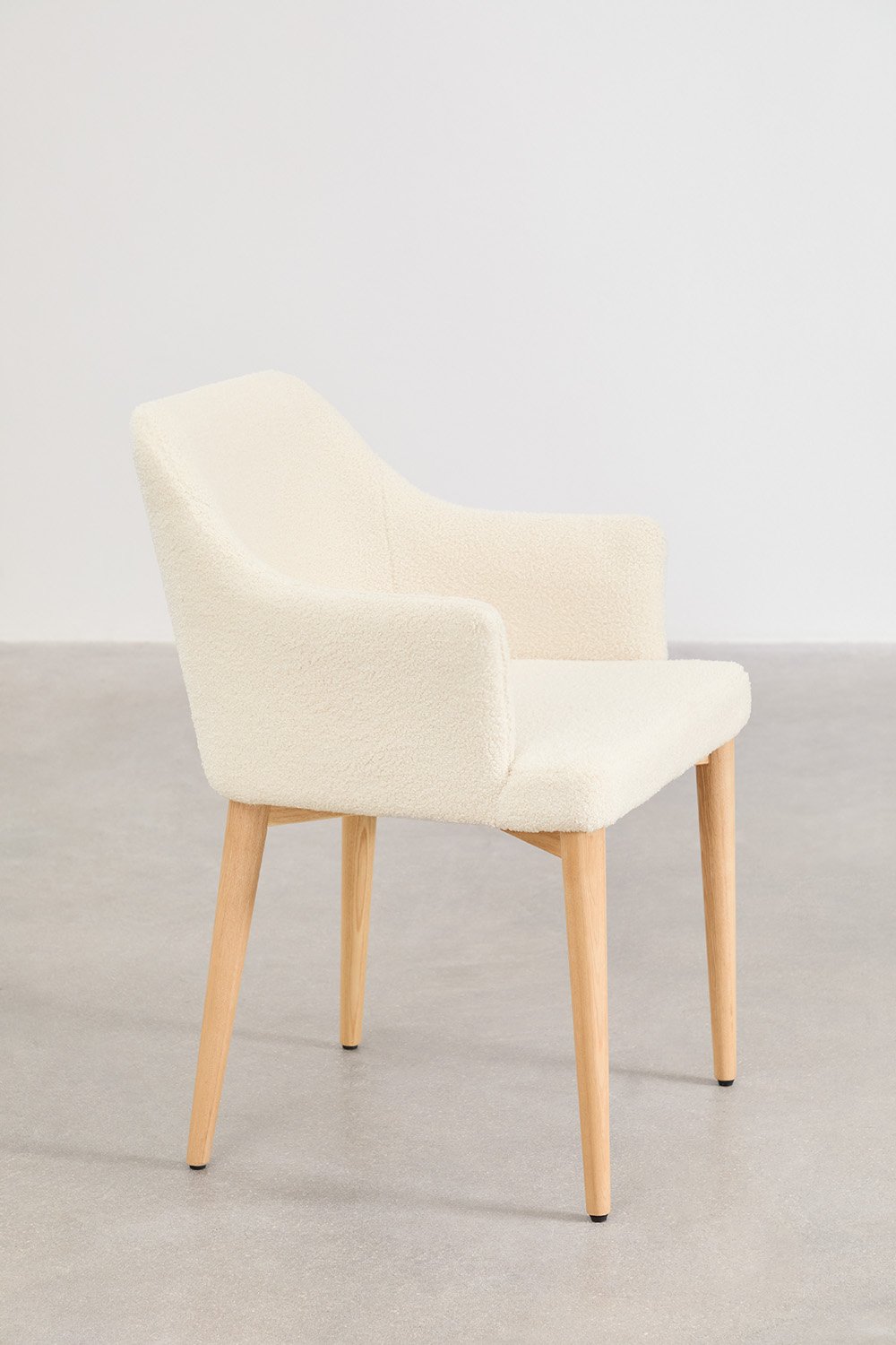 Sedia da pranzo con braccioli in shearling Banfil