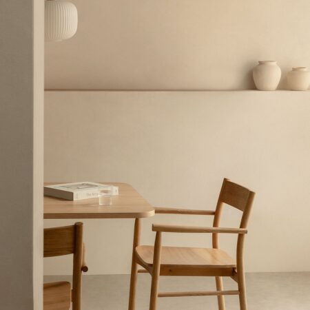 Sedia da pranzo in legno di rovere Mara Signature