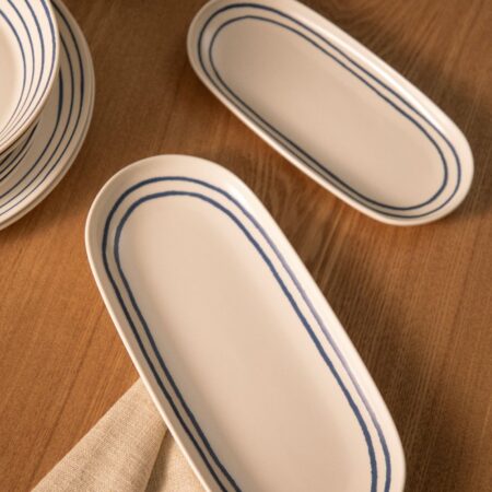 Set di 2 vassoi in new bone china Isolda
