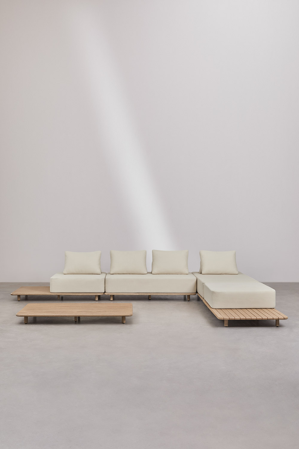 Set da giardino con divano chaise longue modulare 4 pezzi con tavolino laterale e tavolino basso 160x95 cm in acacia Portet