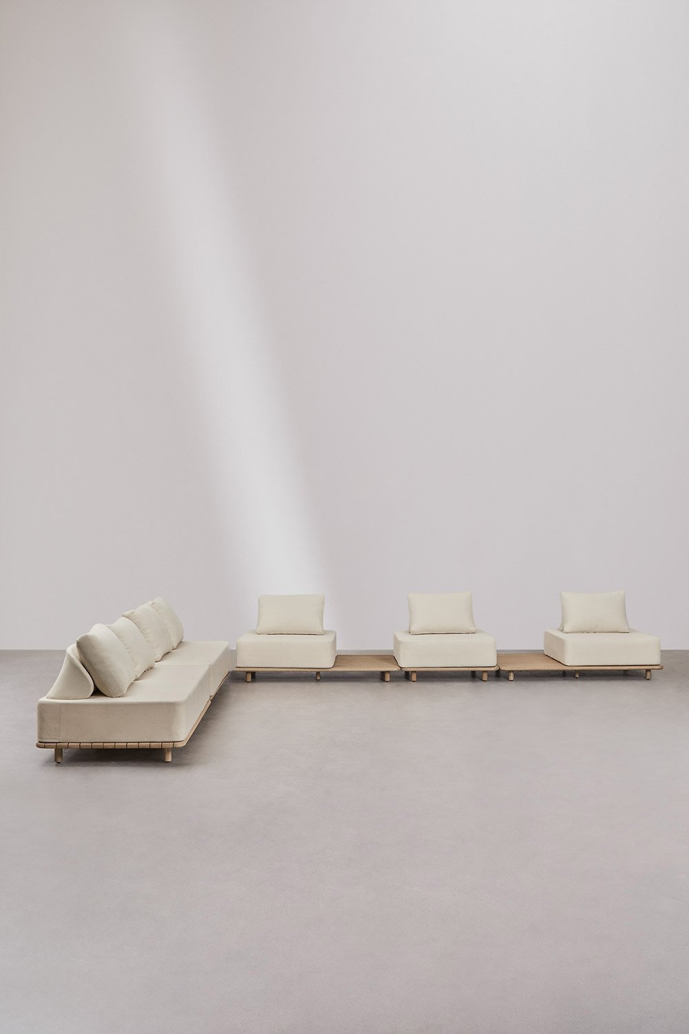 Set di divani angolari modulari Portet da 5 pezzi con tavolino laterale in acacia