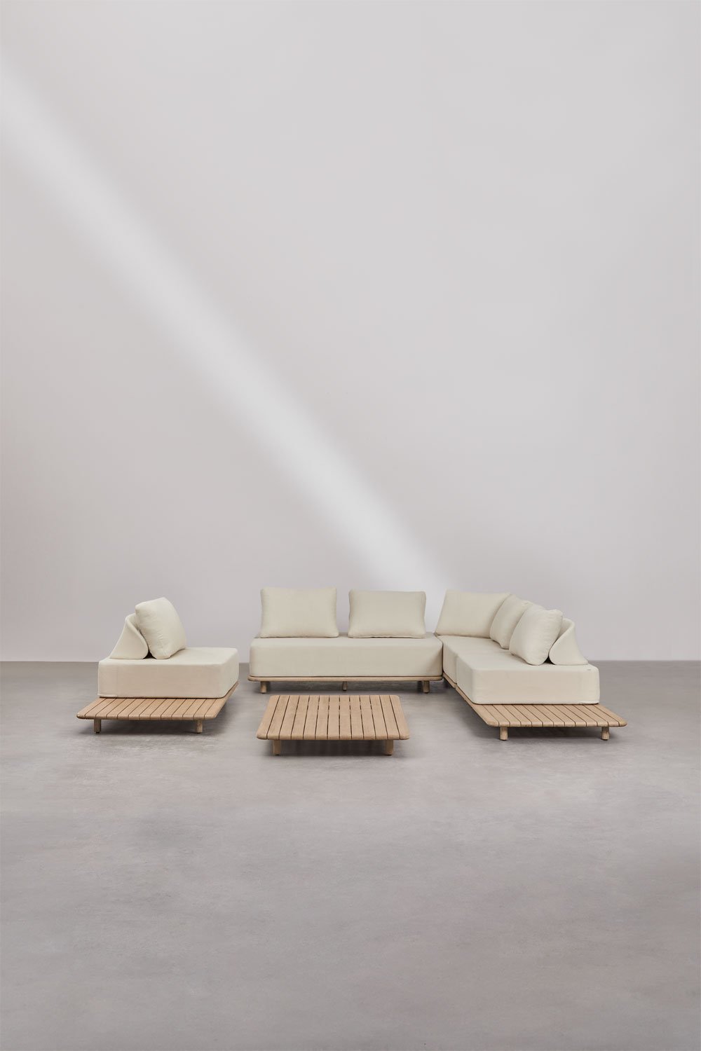 Set da soggiorno con divano angolare modulare a 3 pezzi, tavolino laterale e tavolino da caffè, 160 x 95 cm, in acacia Portet.