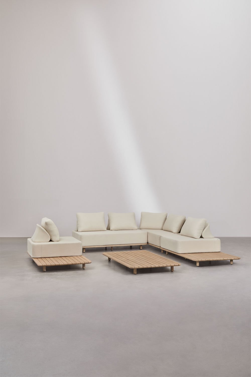 Set da soggiorno con divano angolare modulare a 3 pezzi, tavolino laterale e tavolino da caffè, 160 x 95 cm, in acacia Portet.