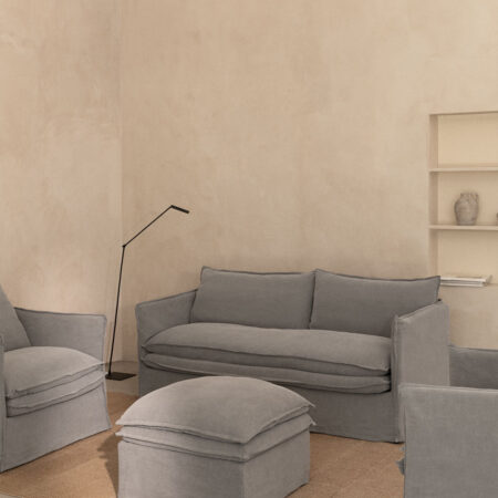 Set da soggiorno Grace in lino e cotone con divano 2 posti, 2 poltrone e pouf