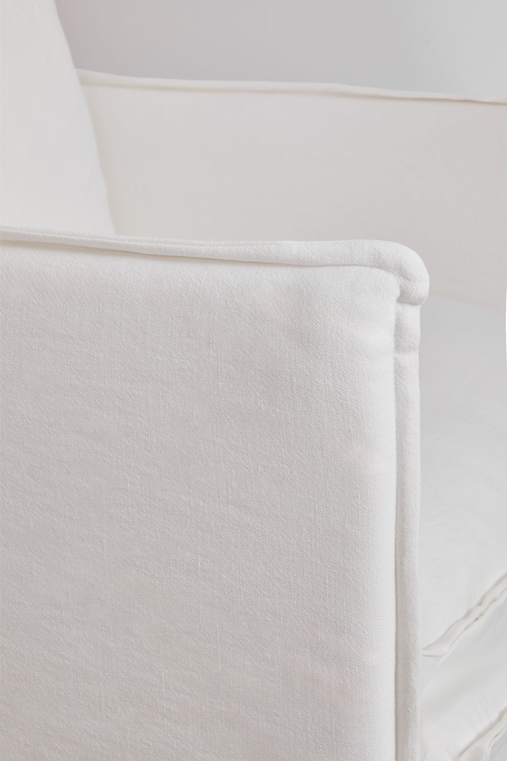 Set da soggiorno Grace in lino e cotone con divano 3 posti, 2 poltrone e pouf