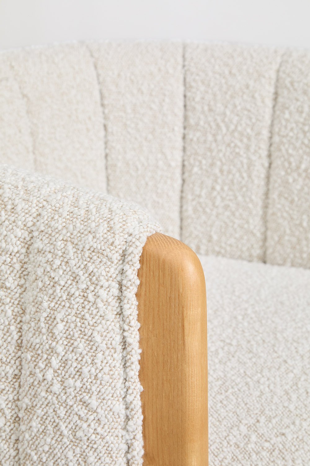 Set tavolo rettangolare impiallacciato in ceramica (200x100 cm) Aura e 8 sedie da pranzo in legno di frassino e tessuto Leo bouc