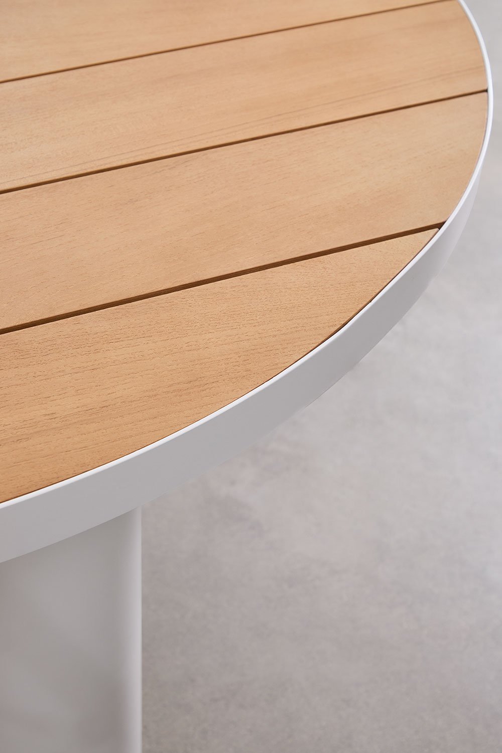 Set da tavolo ovale Taneli, 260x110 cm, in alluminio e legno di teak, e 10 sedie da giardino Sophie, in alluminio e corda intrec