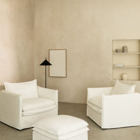 Set lounge Grace in lino e cotone con 2 poltrone e puff
