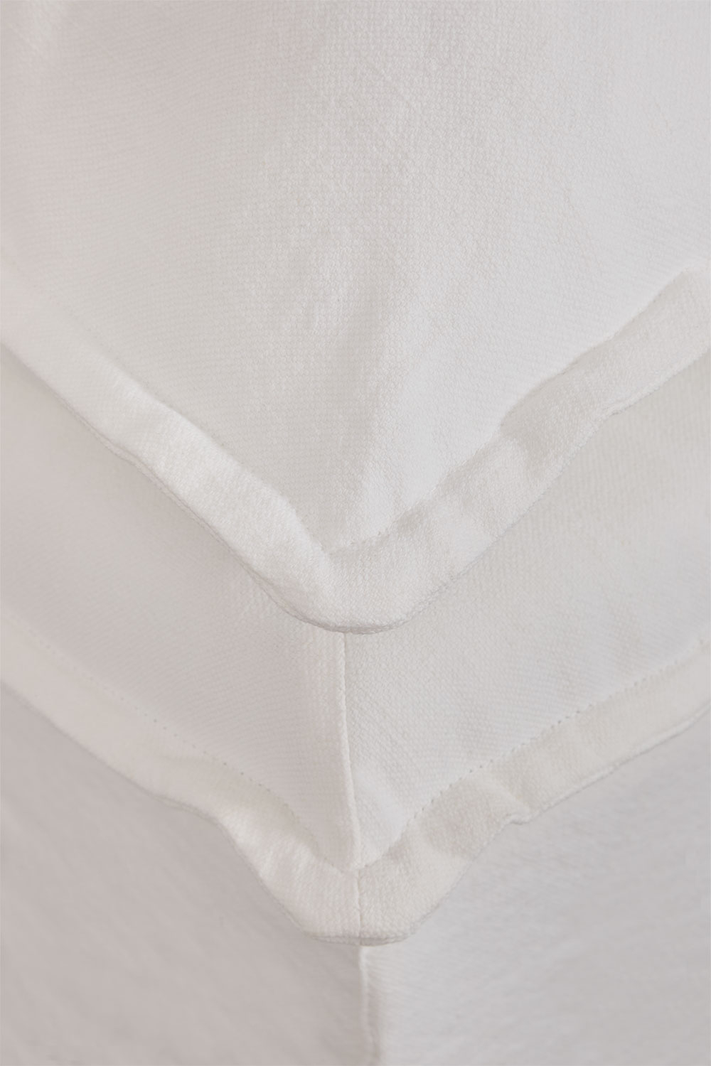 Set lounge Grace in lino e cotone con 2 poltrone e puff