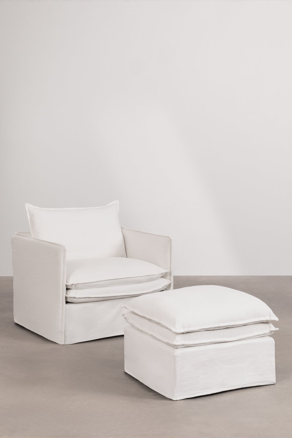 Set lounge Grace in lino e cotone con poltrona e puff