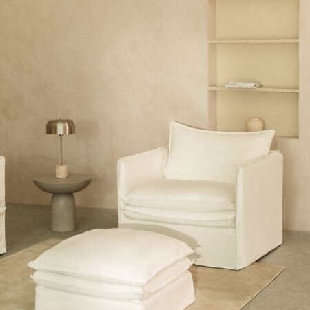 Set lounge Grace in lino e cotone con poltrona e puff