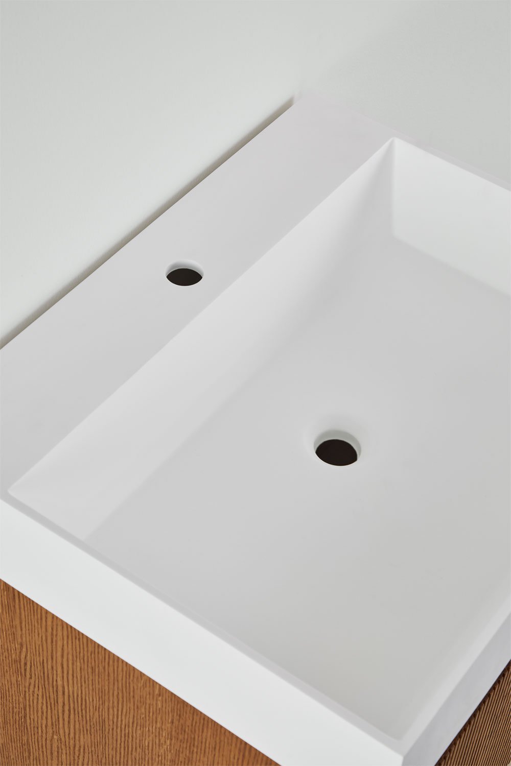 Set mobili da bagno in legno Aldeia con lavabo integrato