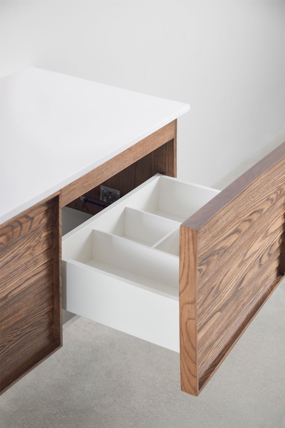 Set mobili da bagno in legno Solea con lavabo integrato