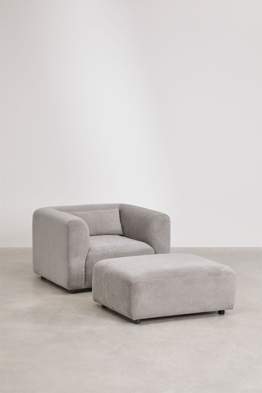 Set soggiorno con poltrona e pouf Fogler