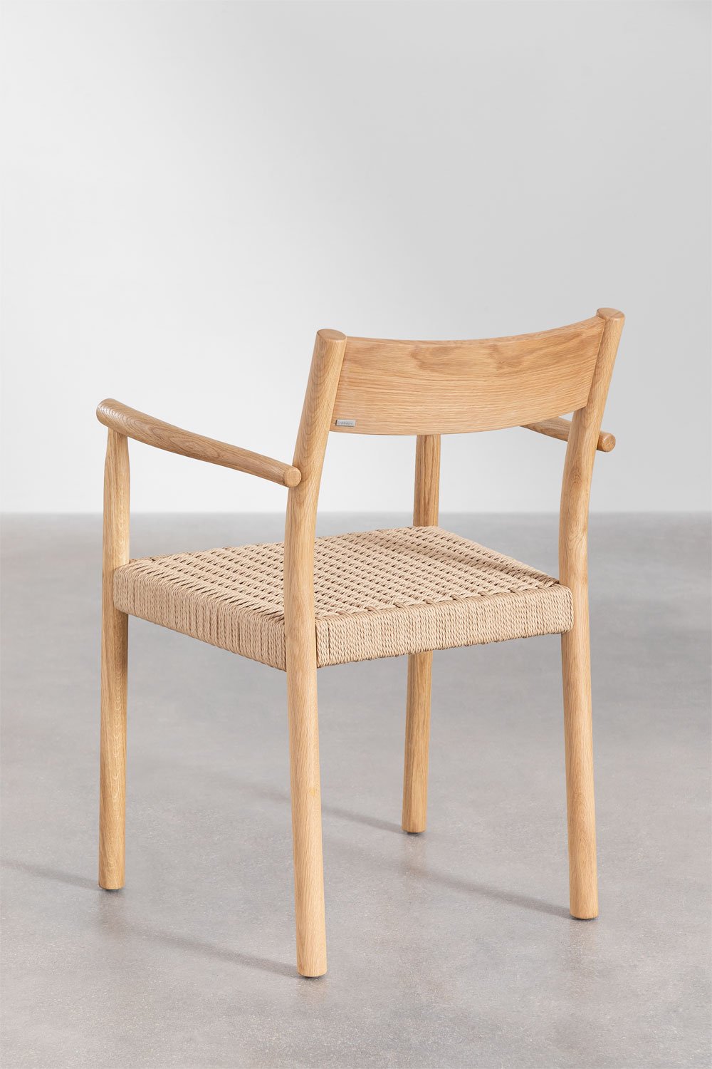 Set da tavolo ovale in cemento (220x95 cm) Noemi e 8 sedie da pranzo in legno di rovere e corda intrecciata Mara