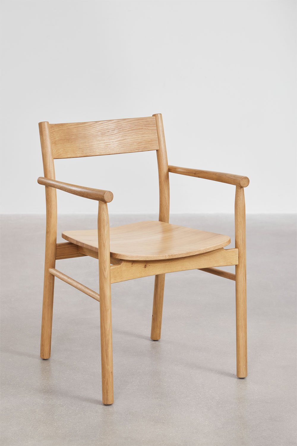 Set tavolo ovale Noemi in cemento effetto travertino (220x95 cm) e 8 sedie da pranzo Mara Signature in legno di rovere