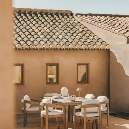 Set tavolo rettangolare 180x90 cm in legno di acacia Kaela e 6 sedie da giardino in legno di acacia Uleno
