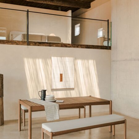 Set tavolo rettangolare (200x100 cm) e 2 ripiani da pranzo in legno di eucalipto Aderyn