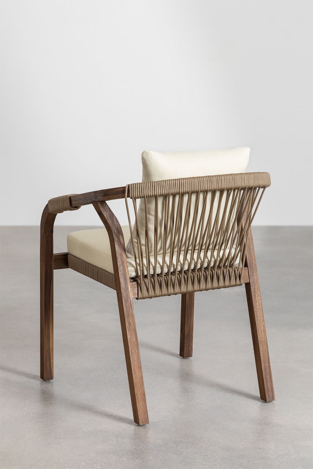 Set tavolo rettangolare estensibile 200-260-320x100 cm e 8 sedie da pranzo con braccioli in legno di acacia Dubai