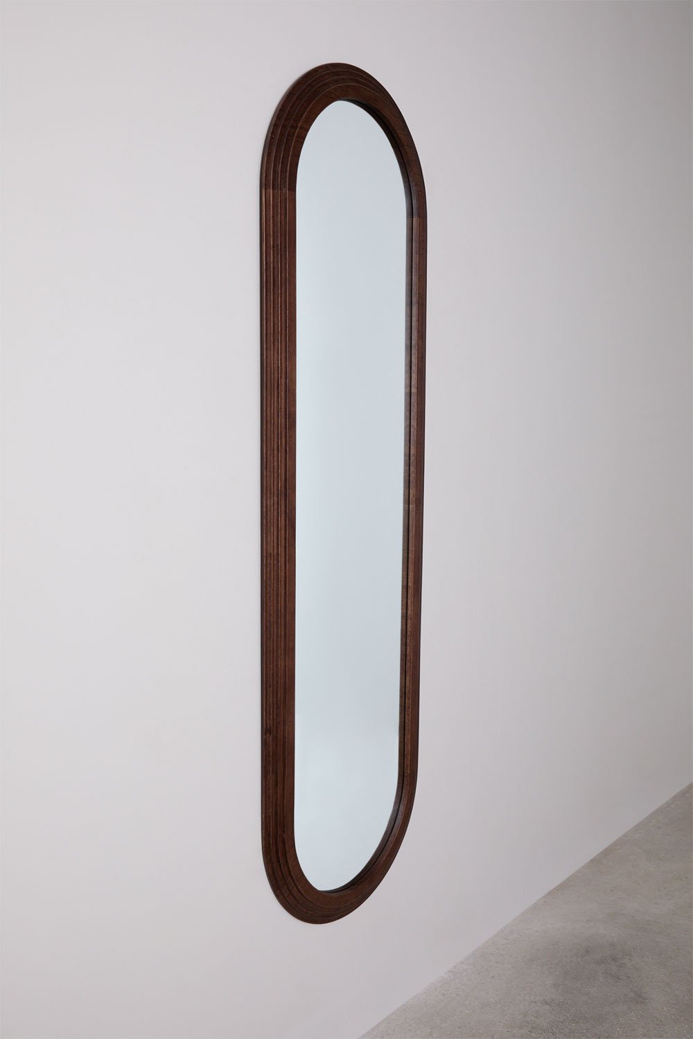 Specchio ovale da parete 50x165 cm in legno di rovere Munar