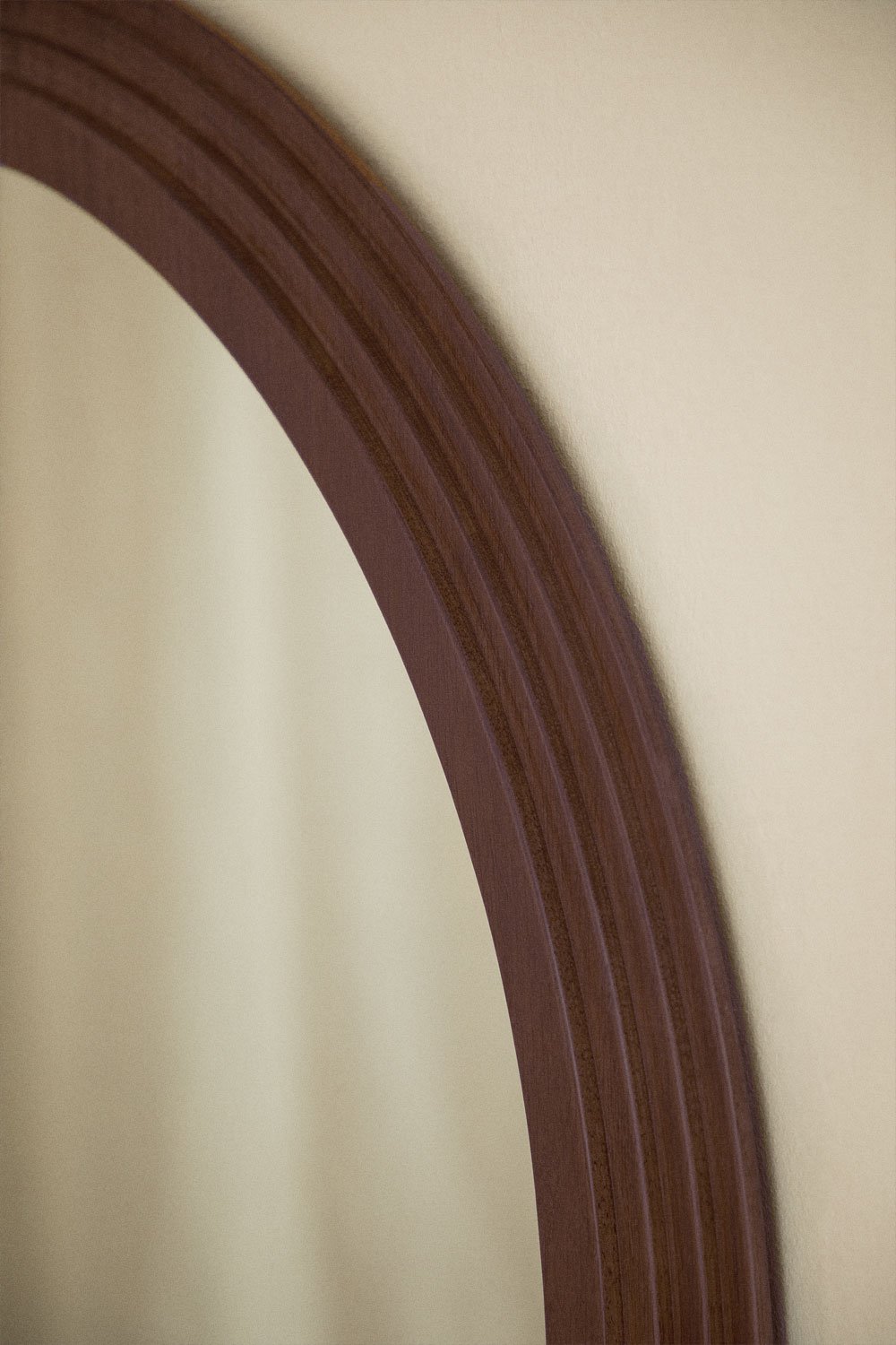 Specchio da parete rotondo in legno di rovere (Ø75 cm) Ozande
