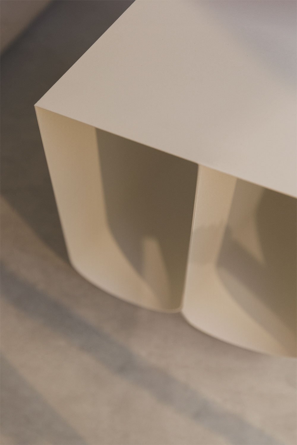 Table d'appoint carrée 40x40 cm Olavi