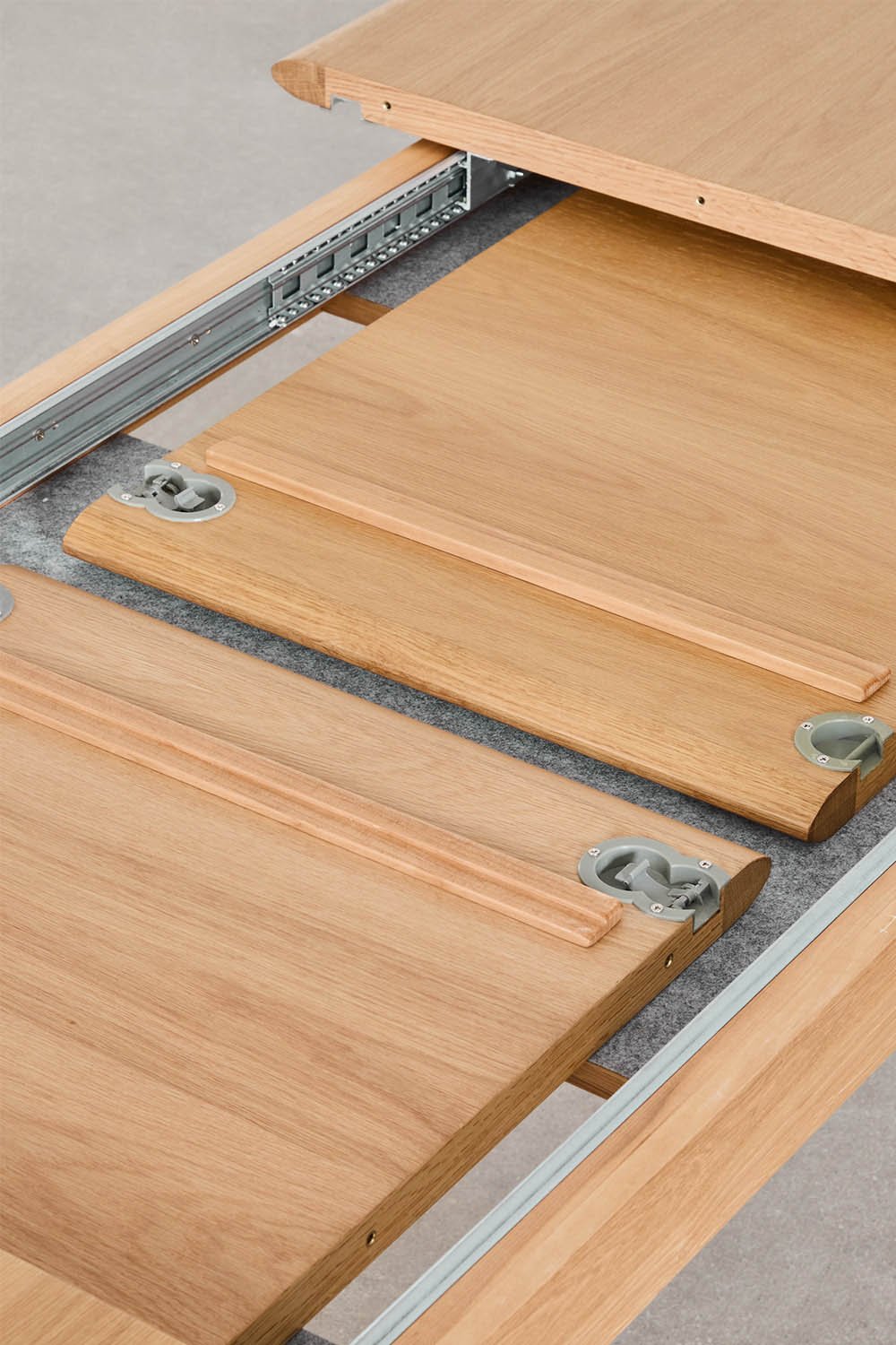 Tavolo da pranzo allungabile in legno di rovere (220-320x95 cm) Treveris