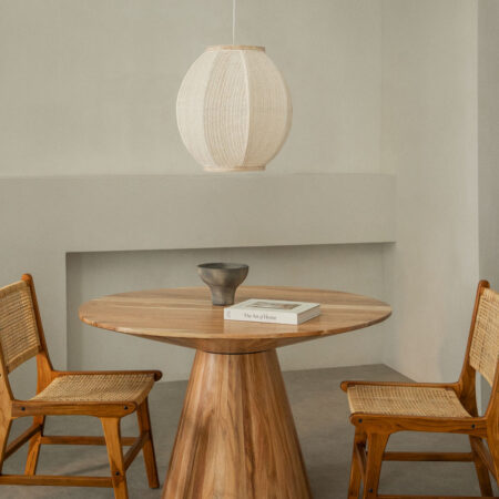 Tavolo da pranzo rotondo in legno di acacia Weymar