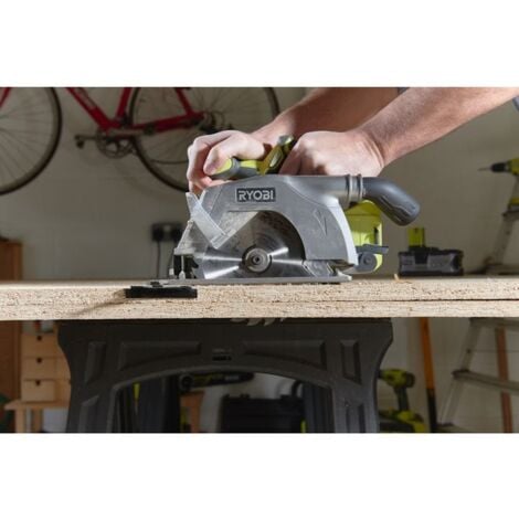 RYOBI - Sega circolare 18V - diam. 165 mm x 16 mm - 4 700 giri/min - Fornita con 1 lama 24 denti - R18CS-0