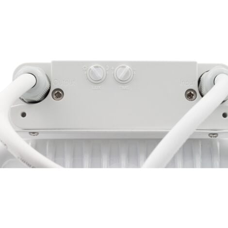 Proiettore LED 50W 120lm/W IP65 Slim con Sensore di Movimento PIR 4500K Bianco Naturale